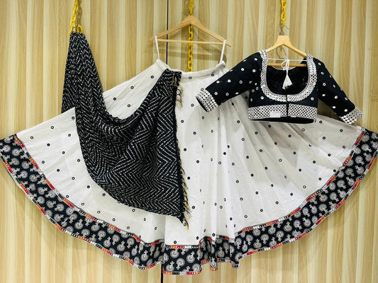 Choli White Black