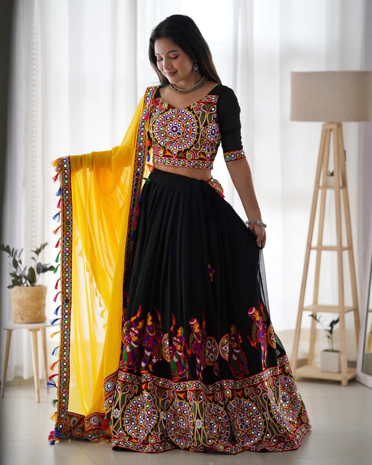 Lehenga Choli - MDC1006