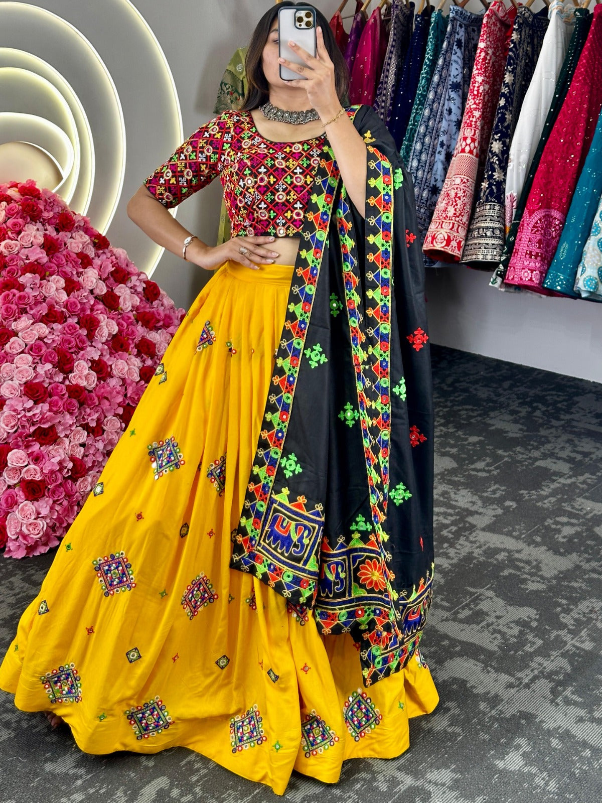 Lehenga Choli - MDC1004