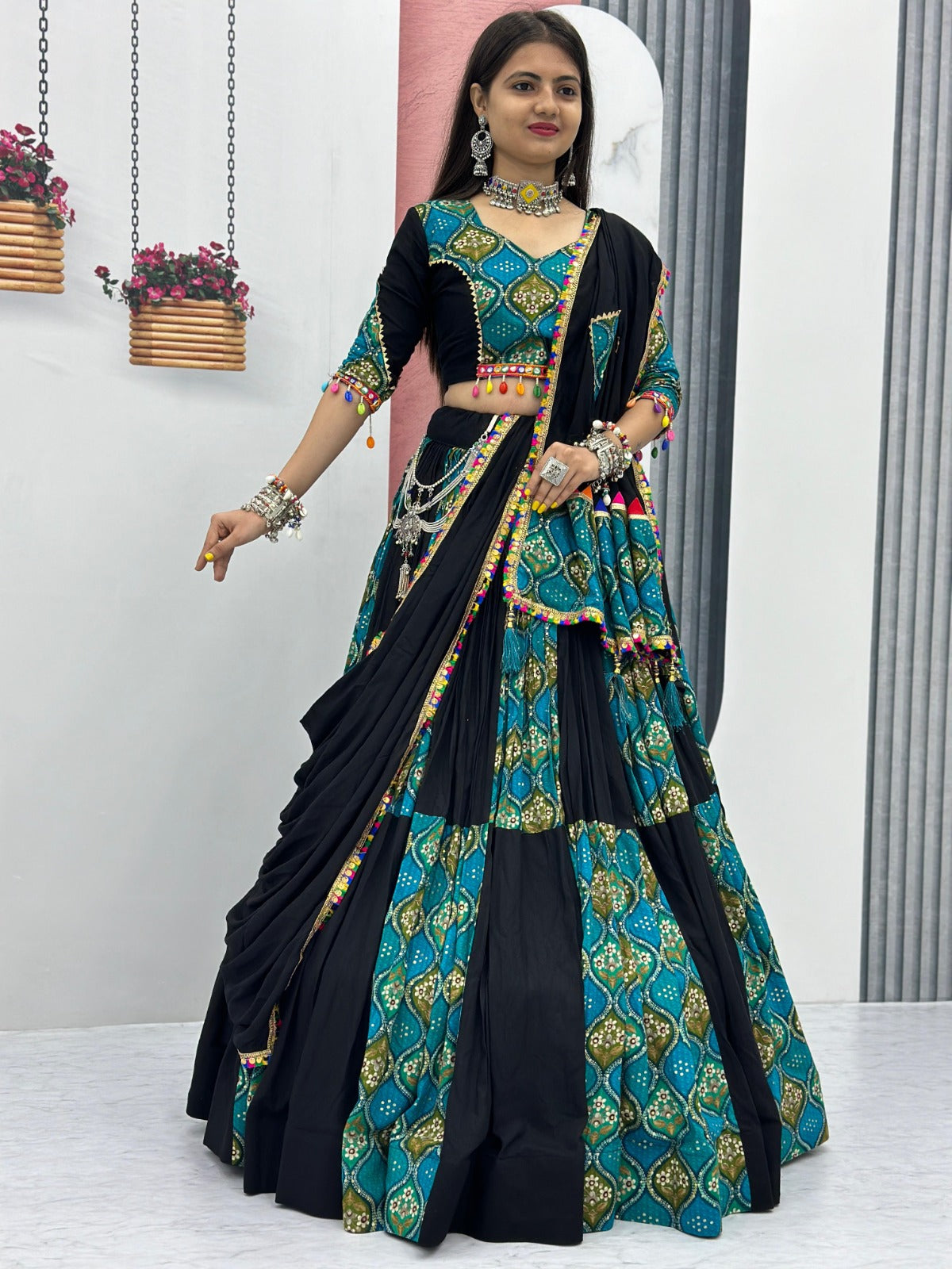 Lehenga Choli - MDC1002