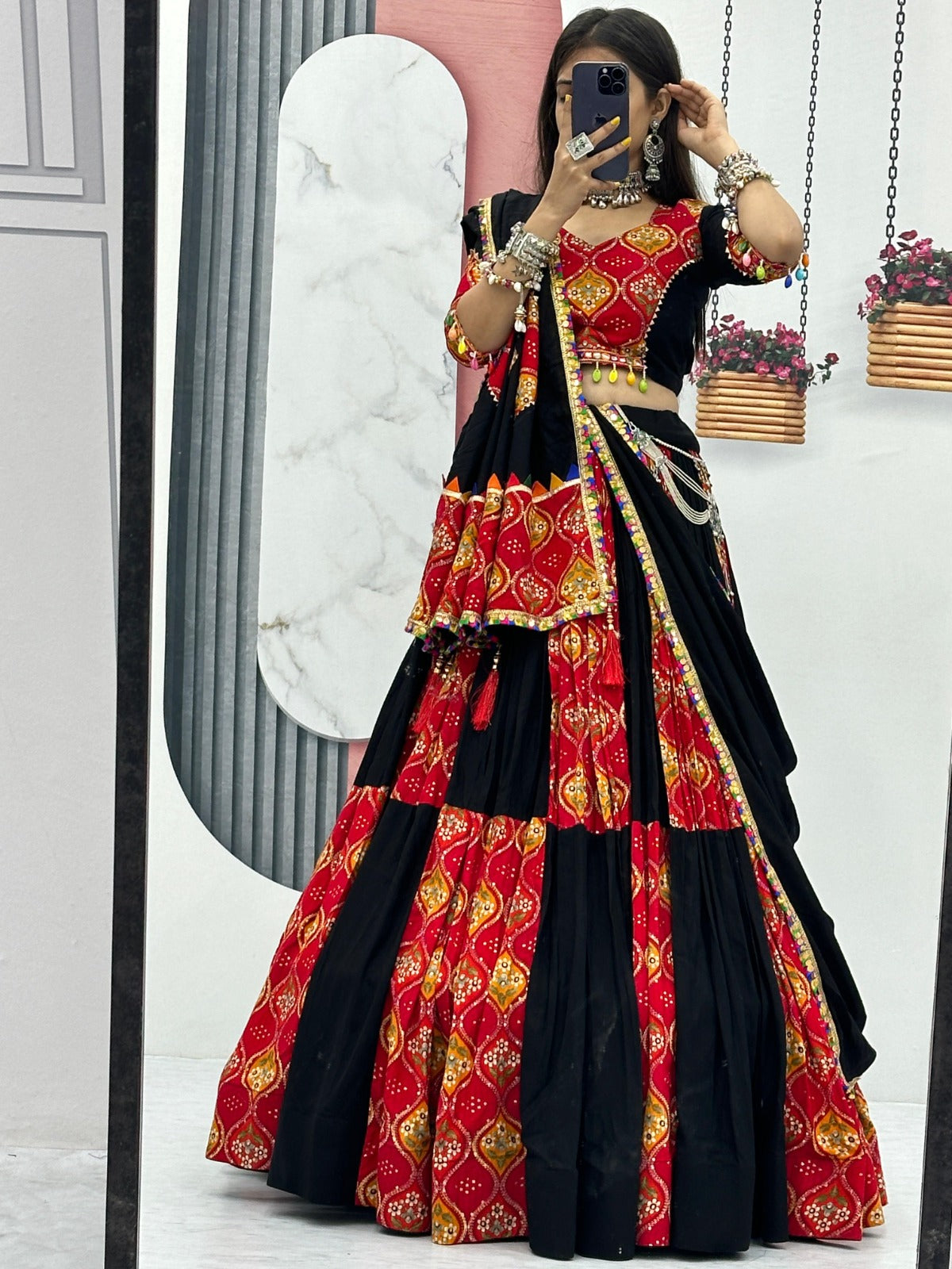 Lehenga Choli - MDC1002